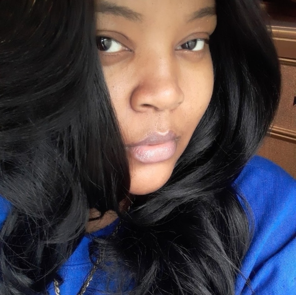 Meet your Posher, Tanisha